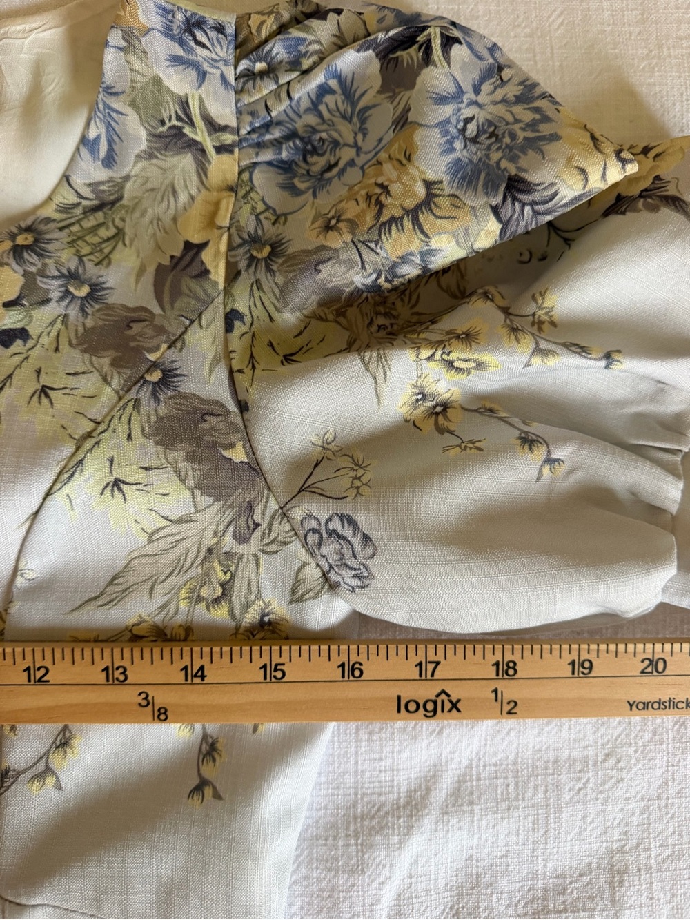 Carisa Cottagecore Floral V-Neck Puff Sleeve Midi Dress - Picture 8 of 10